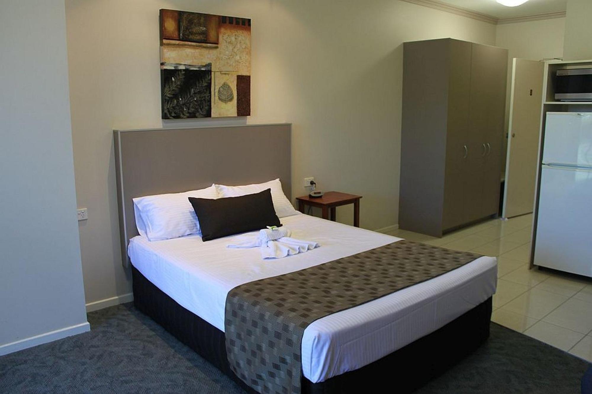 Emerald Executive Apartments Δωμάτιο φωτογραφία