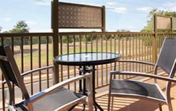 Emerald Executive Apartments Εξωτερικό φωτογραφία