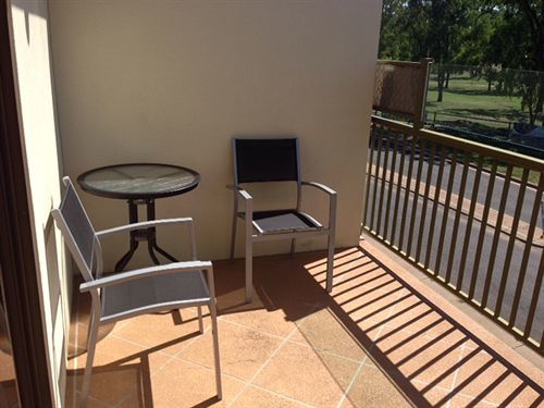 Emerald Executive Apartments Εξωτερικό φωτογραφία